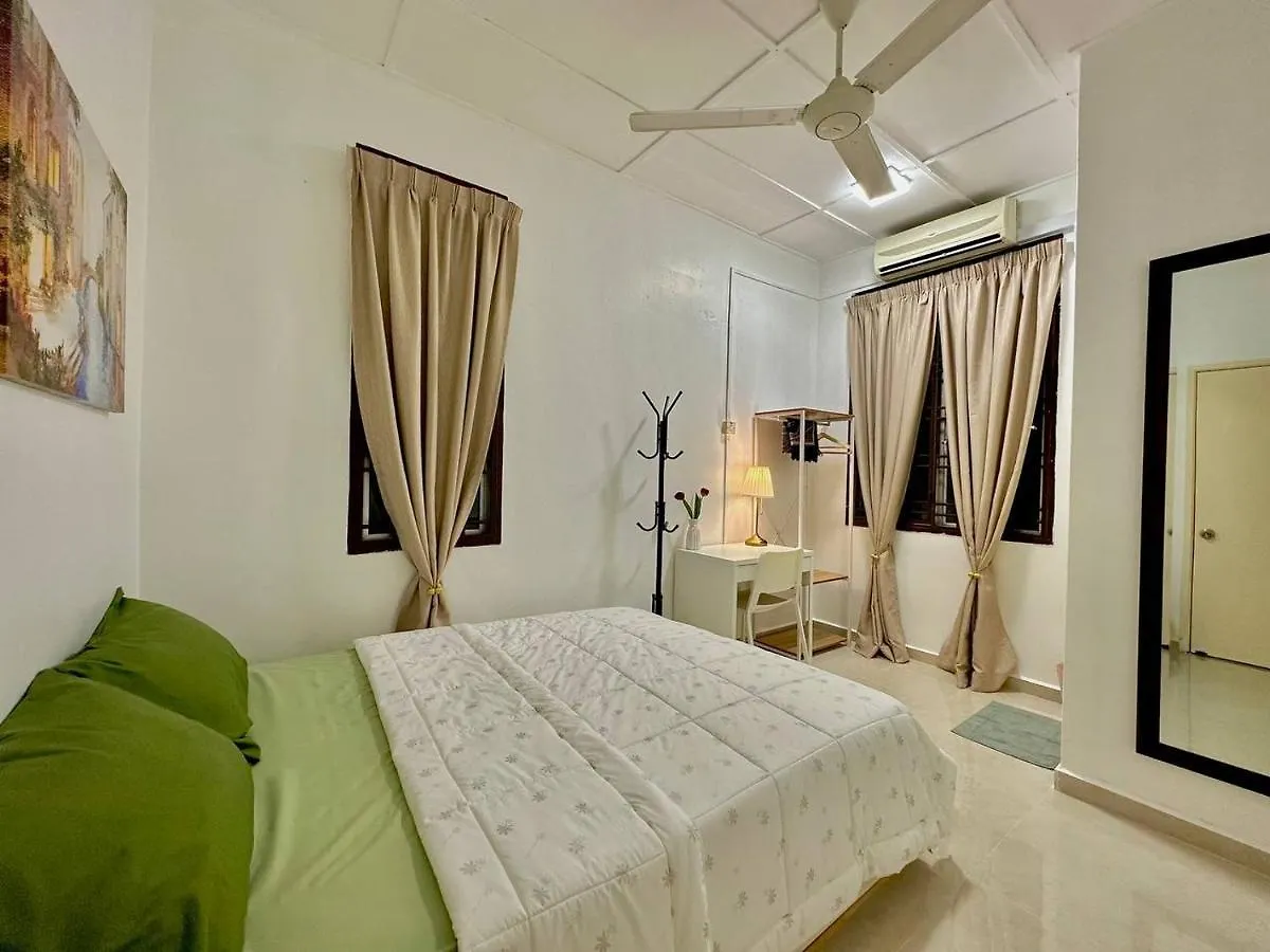 Дом отдыха Mijanna Guesthouse - Джохор-Бару