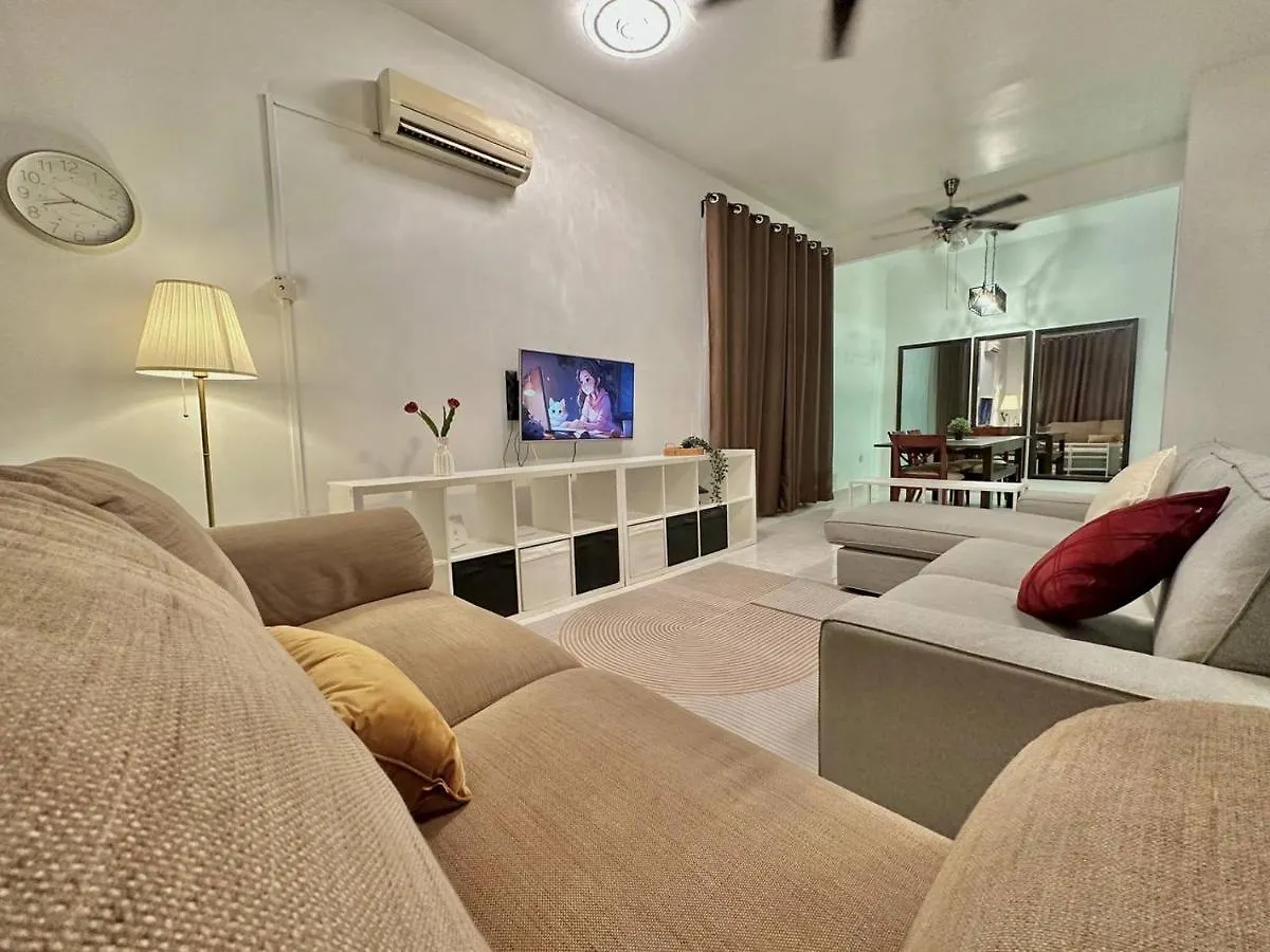 Mijanna Guesthouse - Джохор-Бару Дом отдыха