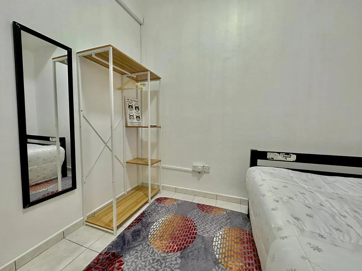 Mijanna Guesthouse - Johor Bahru