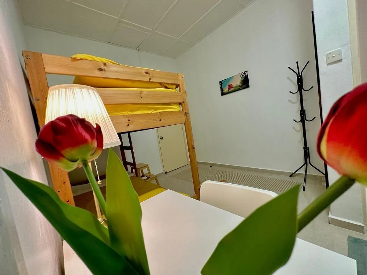 Mijanna Guesthouse - Johor Bahru