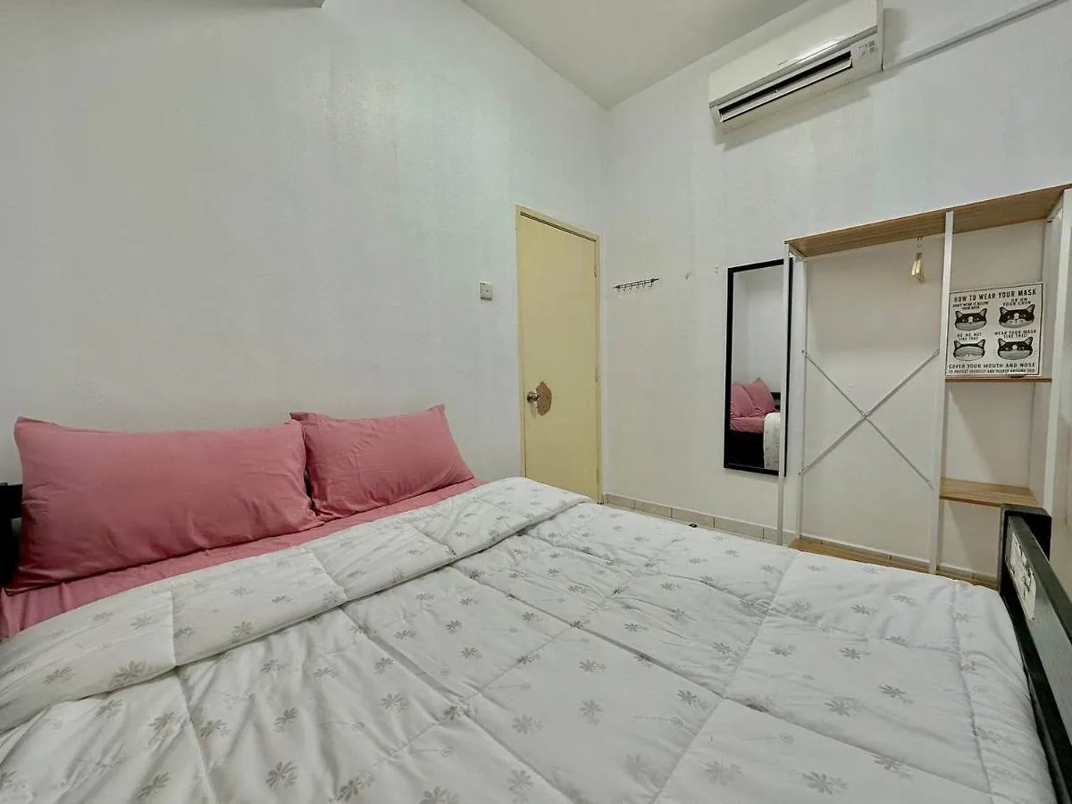 Holiday home Mijanna Guesthouse - Johor Bahru Malaysia